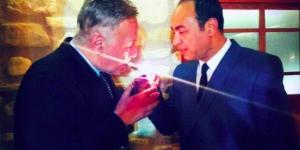 المخرج عمرو عابدين يحيي ذكرى وفاة عزت أبو عوف - بلس 48