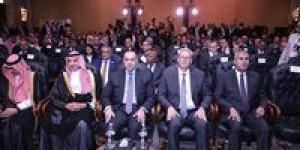 قنا: نهتم بخلق خريطة استثمارية واحدة بالمحافظة وتصور شامل لجذب الاستثمارات - بلس 48