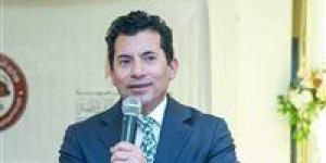 وزير الرياضة يرحب باستضافة بطولة العالم للإسكواش للناشئين ويؤكد دعم مصر لاستراتيجية تطوير اللعبة دوليًا - بلس 48