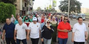 احتفالاً بيوم الرياضة.. نائب محافظ القليوبية تشارك في ماراثون « يلا نجري ونمشي» - بلس 48