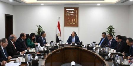 مصر.. رئيس الوزراء يُتابع جهود تطوير قطاع صناعة السكر وتعزيز الإنتاج المحلي - بلس 48