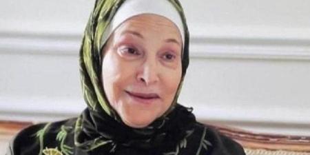 الفنانة نادية رشاد تكشف كواليس أول لقاء مع الزعيم عادل إمام.. ماذا قالت؟ - بلس 48