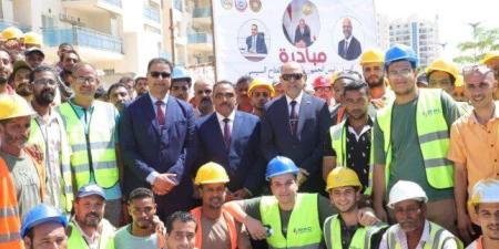 تنفيذًا لتوجيهات الرئيس السيسي.. وزير العمل: نقدم الدعم والحماية والرعاية لـ العمالة غير المنتظمة - بلس 48