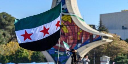 200 شخصية سورية بارزة تعلن تأسيس "جبهة الإنقاذ السورية" لتوحيد المعارضة وبناء دولة ديمقراطية - بلس 48