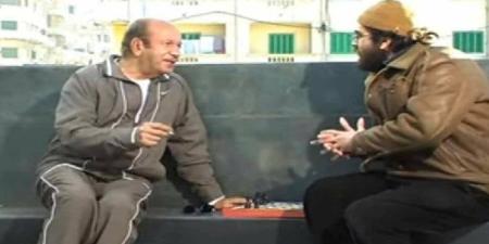 قبل الشهرة.. مخرج سكندري يكشف عن كواليس موقف طريف مع الراحل لطفي لبيب:«فاجأني بدعمه» - بلس 48