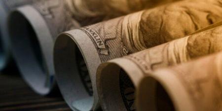 سعر الدولار في منتصف تعاملات اليوم الجمعة 1 أغسطس 2025 - بلس 48