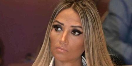 الفنانة ياسمين غيث.. حفيدة عبد الله غيث التي حوّلت وجع السرطان إلى رسالة أمل وحياة - بلس 48