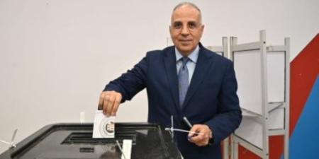 وزير الرى يُدلى بصوته فى انتخابات مجلس الشيوخ 2025 فور عودته من زيارته الرسمية لدولة أوغندا - بلس 48