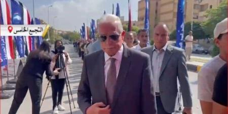 محافظ جنوب سيناء السابق يدُلي بصوته في انتخابات مجلس الشيوخ 2025 - بلس 48
