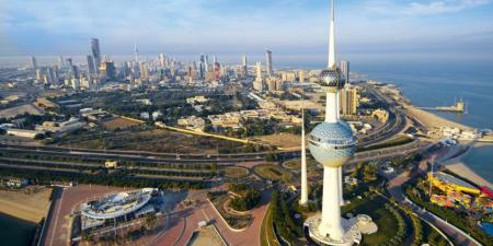 طقس الكويت اليوم الجمعة.. حار ورطب وغائم جزئياً نهاراً حار ليلاً والعظمى 45 درجة - بلس 48