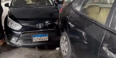 تصادم بين 4 سيارات بمنطقة كامب شيزار بكورنيش الإسكندرية - بلس 48