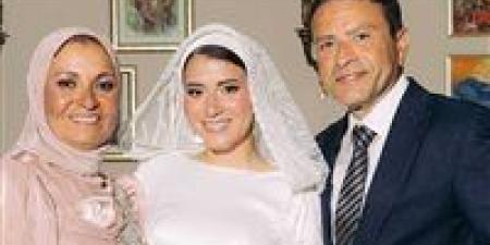 معلومات
      لا
      تعرفها
      عن
      دينا
      هشام
    ... - بلس 48