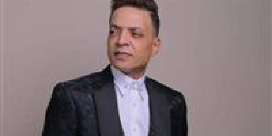طارق الشيخ عن أحمد عامر: كان بيفكر في أولاده ومبيهتمش بالقيل والقال - بلس 48