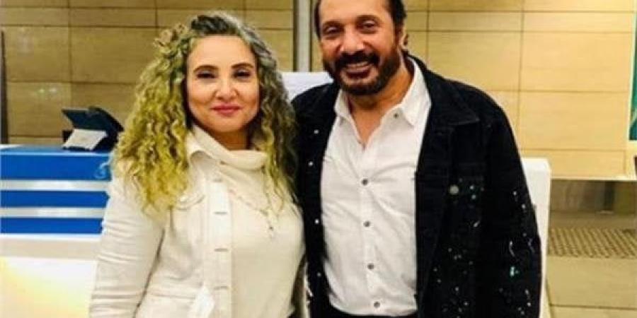«رسالة رومانسية».. علي الحجار يحتفل بعيد زواجه الـ 23 بهذه الطريقة - بلس 48