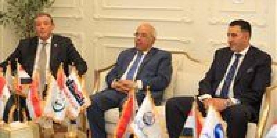 النائب حازم عمر: الهدف الأساسي من تشكيل القائمة الوطنية توحيد الصف الوطني وحث المواطنين علي المشاركة - بلس 48
