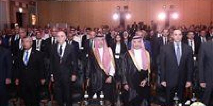 محمود فوزي عن وزير البترول: نموذج وطني مشرف ويتمتع بعلاقات دولية واسعة في مجال الطاقة والمعادن تنعكس ايجابيا على المصالح الوطنية - بلس 48