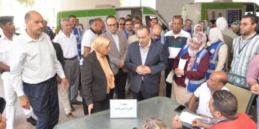 محافظ أسيوط يطلق فعاليات الحملة القومية 100 يوم صحة - بلس 48
