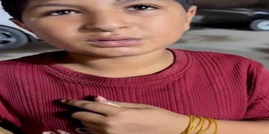 «بياكل عيش»؟ ولا «متحرش»؟.. فيديو 30 ثانية يشعل «الميديا» عن «طفل العسلية» - بلس 48