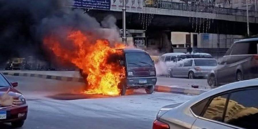 بسبب موجة الحر.. حريق مفاجئ بسيارة في شارع 45 بالإسكندرية دون إصابات - بلس 48