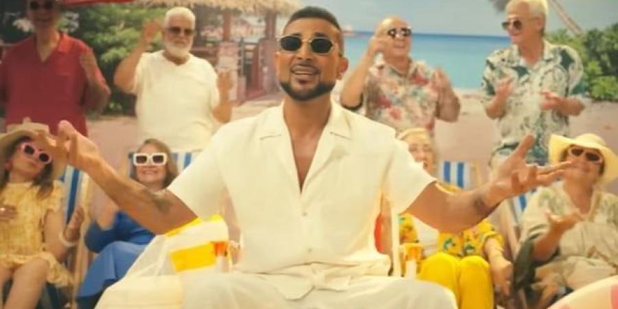 بعد تصدرها التريند.. كلمات أغنية «مكسرات» لـ أحمد سعد - بلس 48