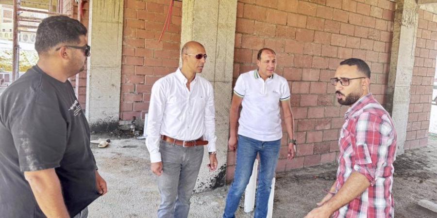 رئيس جهاز مدينة القاهرة الجديدة يتفقد مشروعات الإسكان وتطوير الطرق - بلس 48