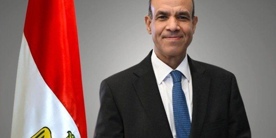 وزير الخارجية المصري يبدأ جولة أفريقية تشمل 5 دول لتعزيز التعاون المشترك - بلس 48