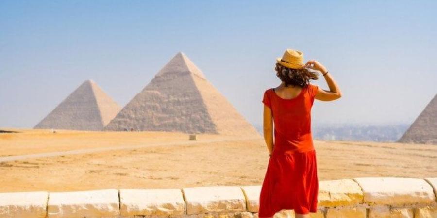 إيرادات السياحة في مصر تسجل 3.8 مليار دولار.. ومؤسسات دولية تتوقع زيادات كبيرة - بلس 48