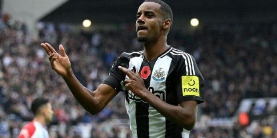 الهلال السعودي يتحرك لضم نجم ليفربول بعد فشل صفقة ألكسندر إيزاك - بلس 48