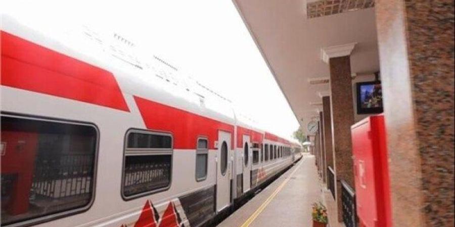 لو مسافر.. اعرف مواعيد القطارات على خط القاهرة الإسكندرية اليوم الأربعاء 24 يوليو 2025 - بلس 48