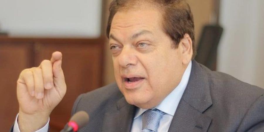 أبو العينين: مشهد دخول المساعدات الإنسانية إلى غزة يعكس أصالة الشعب المصري - بلس 48