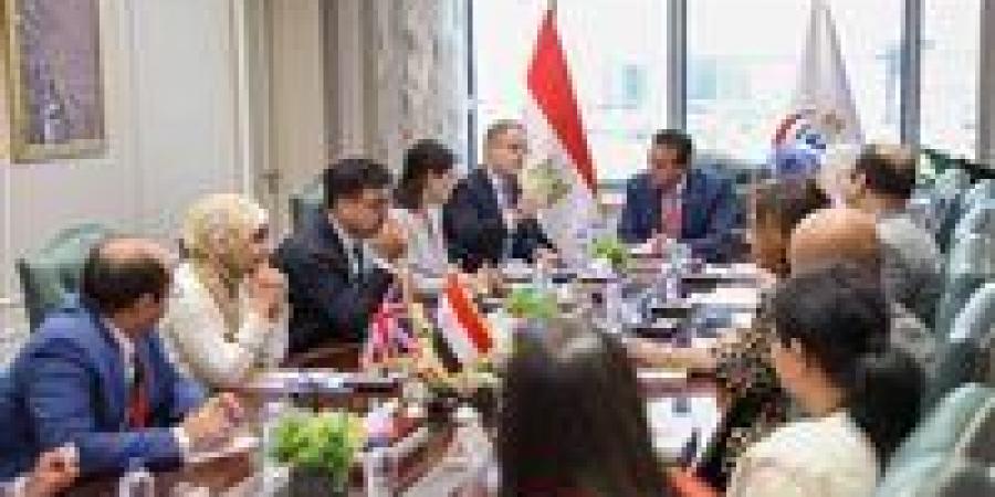 وزير الصحة يبحث مع سفير المملكة المتحدة لدى مصر سبل تعزيز التعاون والاستثمار في القطاع الصحي - بلس 48