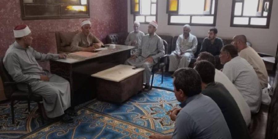 مدير أوقاف الفيوم: لا تهاون في الانضباط بالمساجد ومواجهة الفكر المتطرف أولوية دعوية - بلس 48