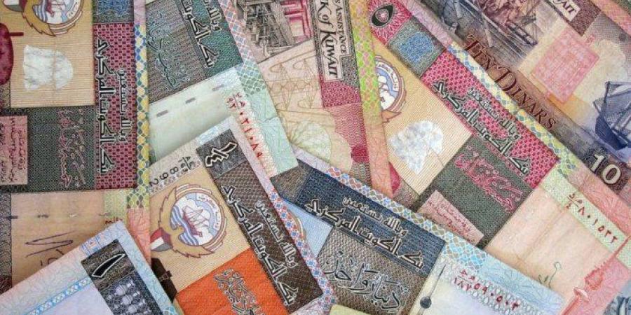 الدينار الكويتى يسجل 159.6 جنيه فى بنك مصر منتصف تعاملات اليوم - بلس 48
