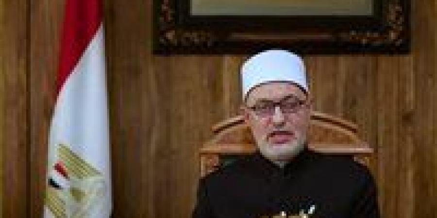 ما حكم قضاء الصلاة الجهرية دون الجهر بالقراءة؟ .. د.نظير عياد يجيب - بلس 48