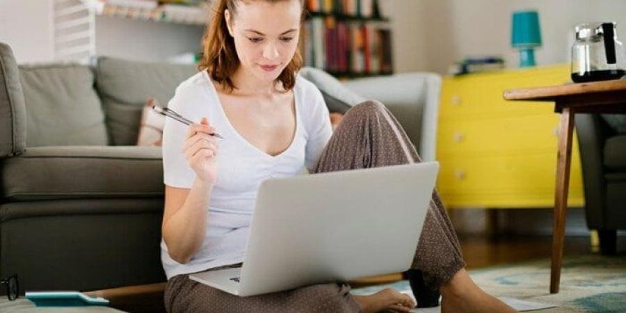 مع اقتراب الدراسة.. تعرف على برامج تمويل المصاريف والرسوم في 3 بنوك - بلس 48