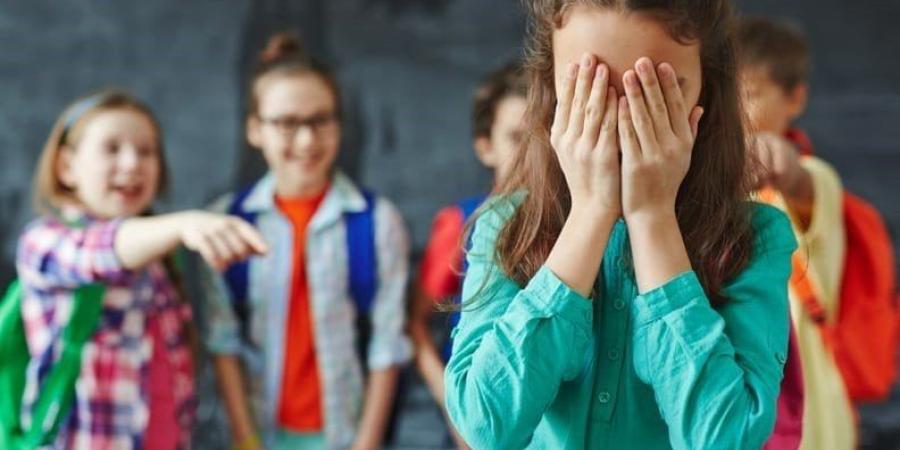 بتهمة التنمر.. محاكمة 3 طالبات في مدرسة بالتجمع الخامس «بعد قليل» - بلس 48