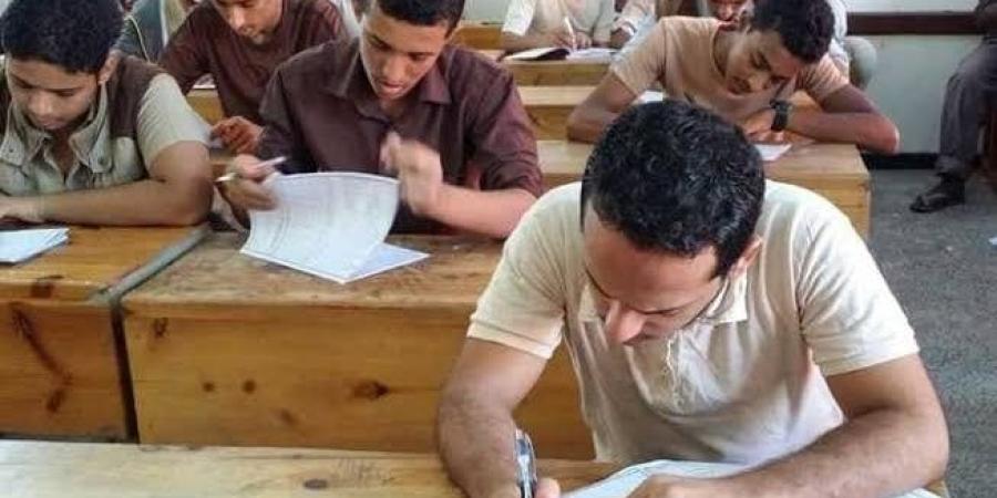 رسميًا.. اعتماد جداول امتحانات الدبلومات الفنية الدور الثاني 2025 - بلس 48