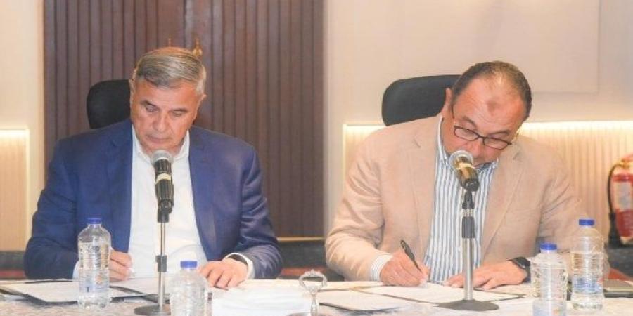 الإسكندرية وقطاع الأعمال يوقعان بروتوكولًا لتوريد 120 أتوبيس غاز طبيعي لدعم منظومة النقل العام - بلس 48