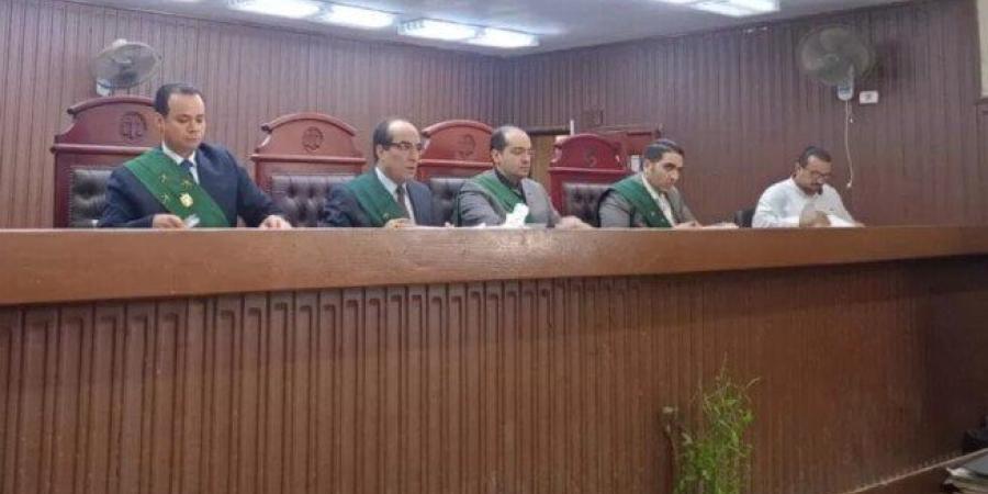 المؤبد لعامل بتهمة التعاطي والاتجار بالمخدرات بقليوب - بلس 48