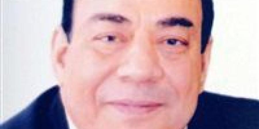 كان يقيم في دار رعاية كبار الفنانين.. وفاة الفنان أحمد رشوان عن عمر يناهز 76 عامًا - بلس 48