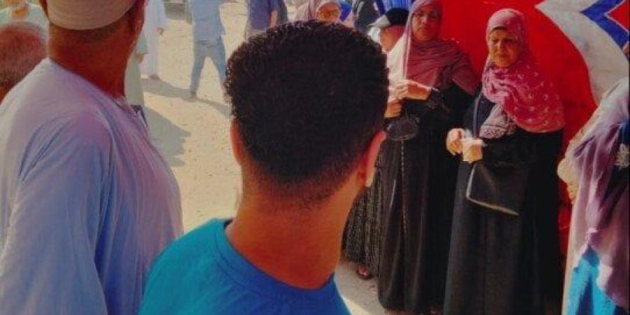 الناخبون يتوافدون على لجان الاقتراع بمحافظة البحيرة في اليوم الثاني لانتخابات مجلس الشيوخ - بلس 48