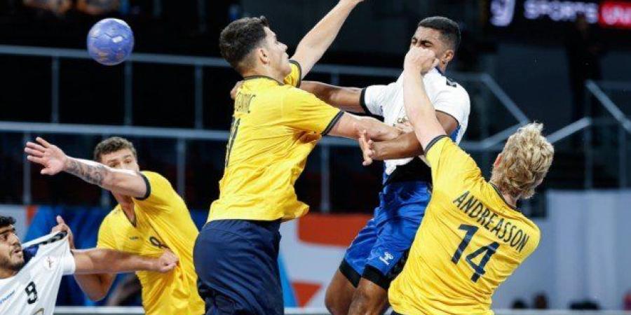 منتخب الكويت يخسر أمام نظيره السويدي (39-22) في (مونديال اليد للناشئين) بالقاهرة - بلس 48