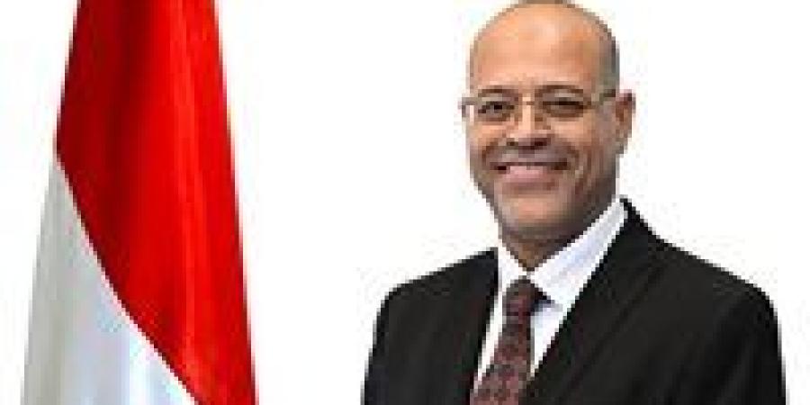 وزير العمل: حقوق العامل مضمونة في قانون العمل الجديد - بلس 48