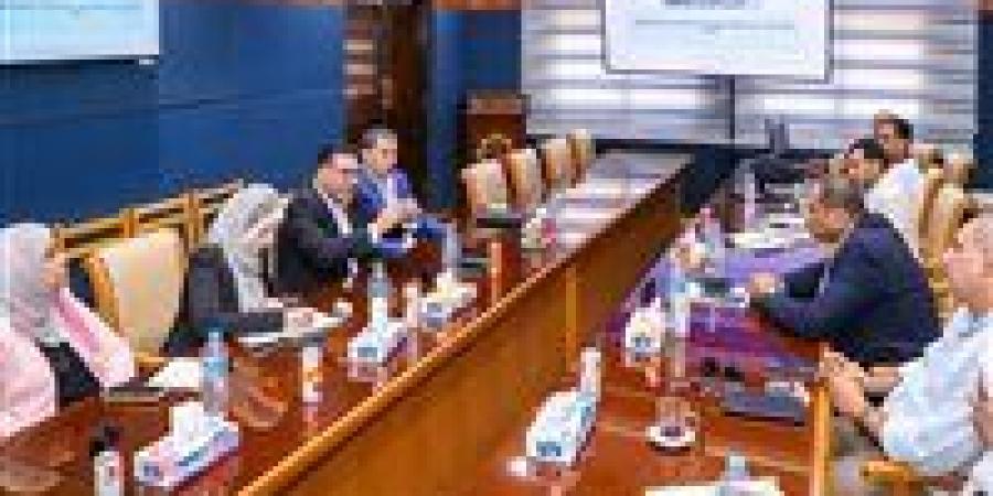 اجتماع تنسيقي بهيئة ميناء دمياط لتعزيز جهود  التكيف مع التغيرات المناخية بالساحل الشمالي ودلتا النيل|تفاصيل - بلس 48