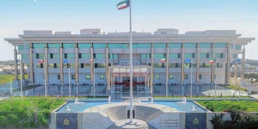 الداخلية الكويتية تضبط تشكيل إجرامي بحوزته مواد مخدرة ومؤثرات عقلية بقصد الاتجار - بلس 48
