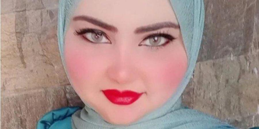 القبض على البلوجر حسناء شعبان بتهمة نشر الفسق والفجور - بلس 48