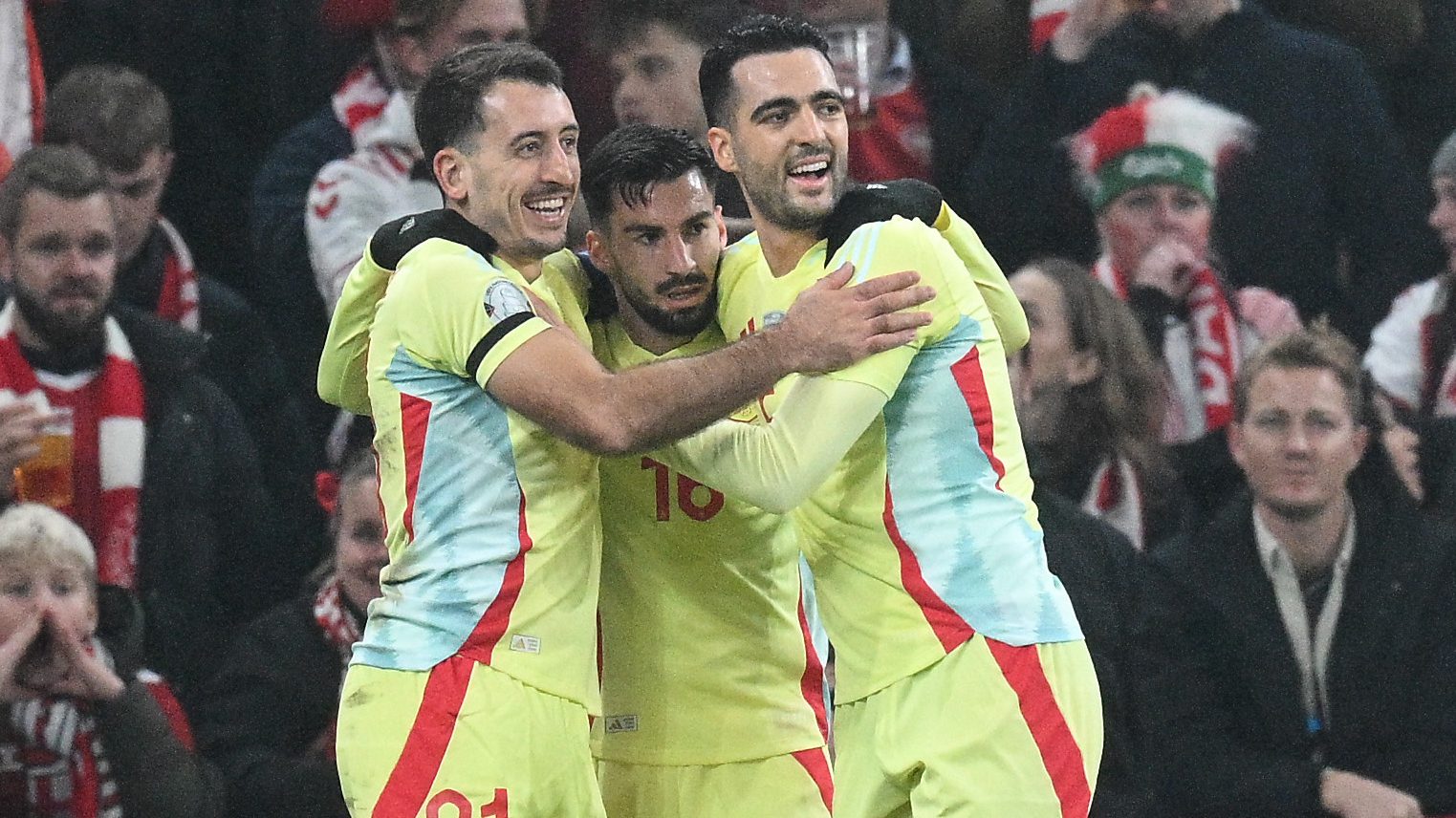 NL: Ronaldo gólt ollózott, a portugálok kiütötték a lengyeleket; csoportgyőztesek lettek a spanyolok - videók