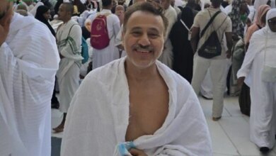 إيهاب فهمي يحتفل بعيد ميلاده الـ57 بأداء مناسك العمرة في الحرم المكي
