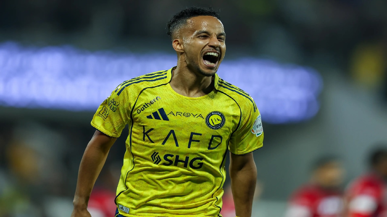 النصر يتحرك لتجديد عقد عبدالرحمن غريب