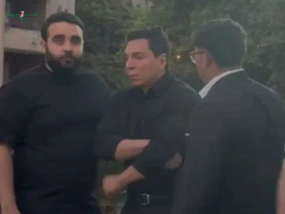 بدء مراسم عزاء الفنانة سهام جلال بمسجد حسين صدقي في المعادي